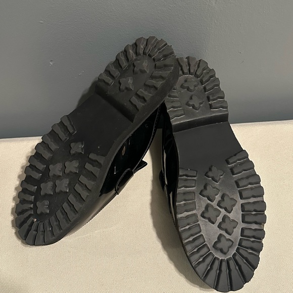 Jones New York Elegant Black Backless Loafers - Picture 5 of 6